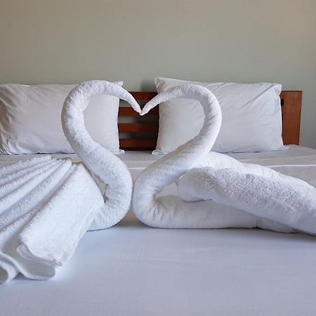 Two Moons Resort Kampot Extérieur photo