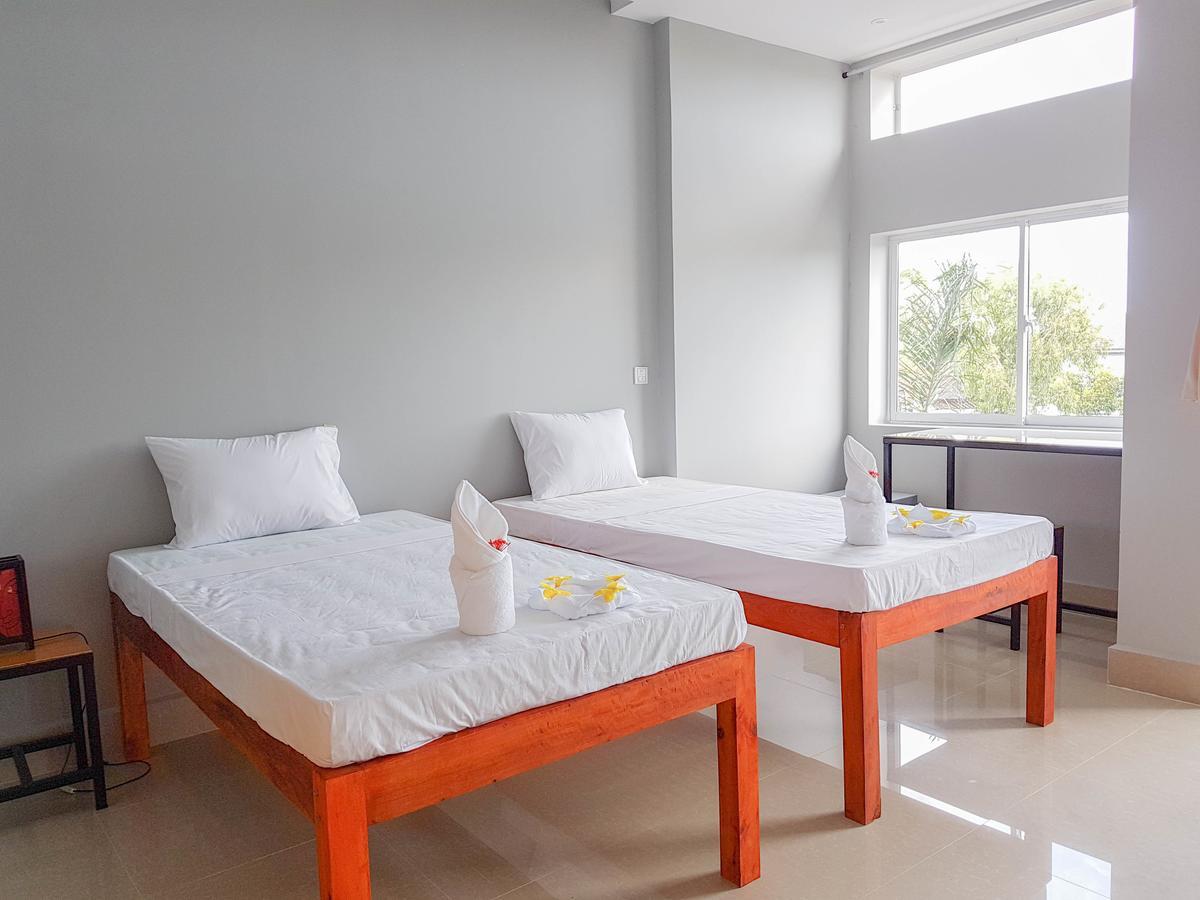 Two Moons Resort Kampot Extérieur photo