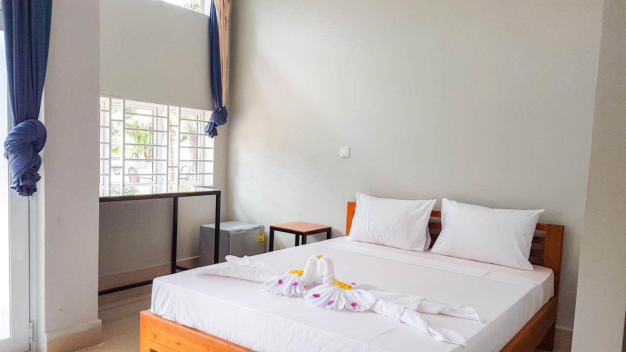 Two Moons Resort Kampot Extérieur photo